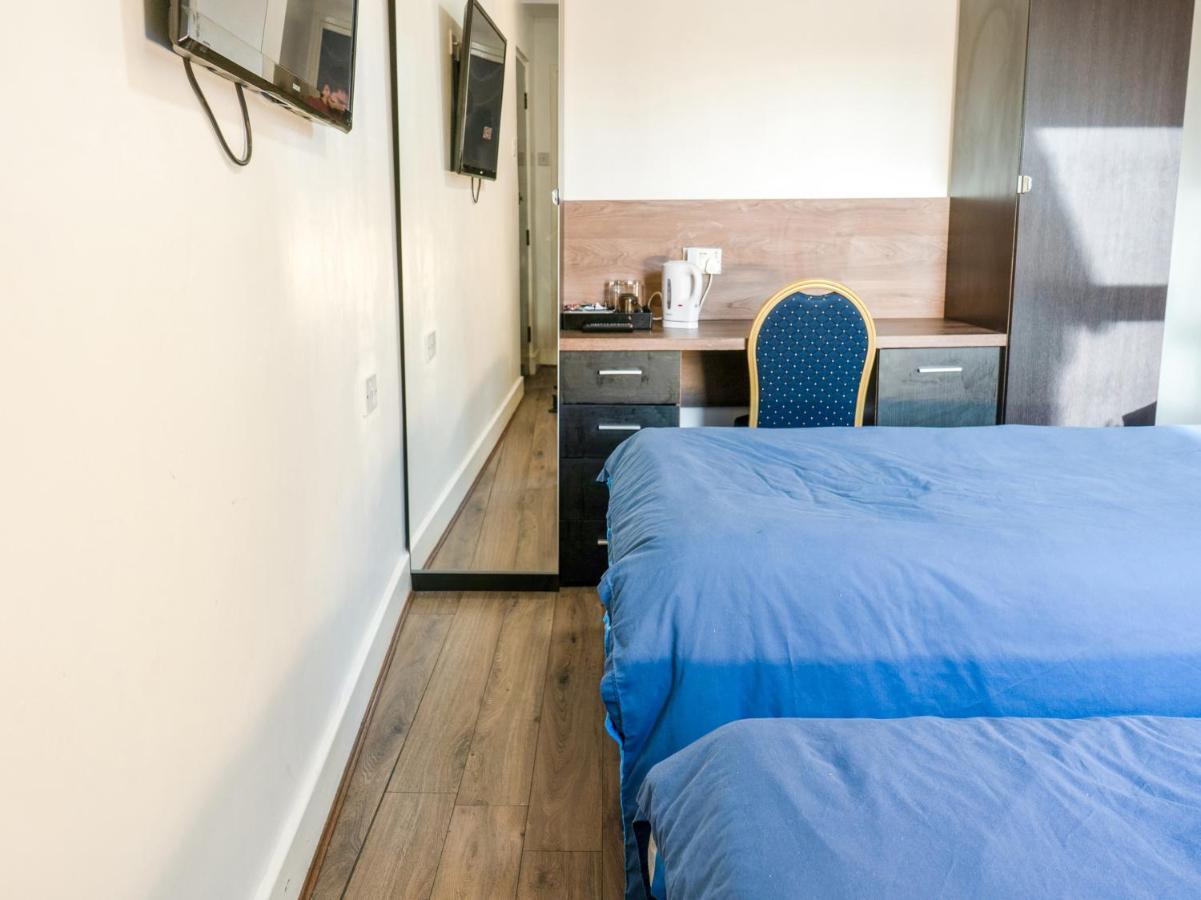 La Tavola Calda Hotel Нанитон Экстерьер фото